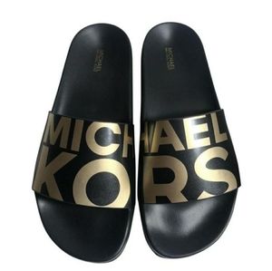 MICHAEL KORS Gilmore Logo Slide